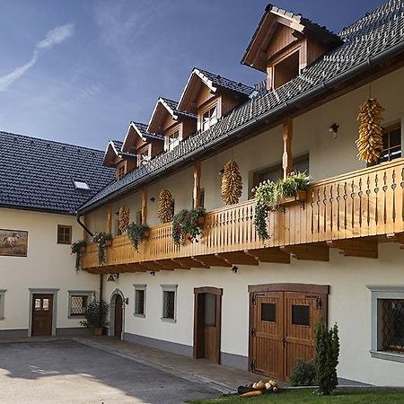 Tourist Farm "Pri Biscu" Villa Блед Екстериор снимка