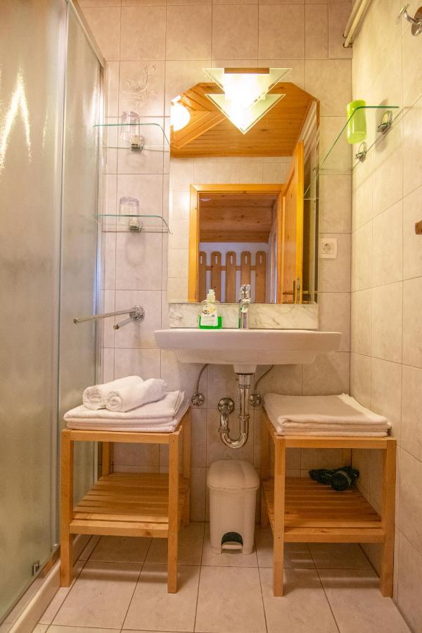 Tourist Farm "Pri Biscu" Villa Блед Екстериор снимка