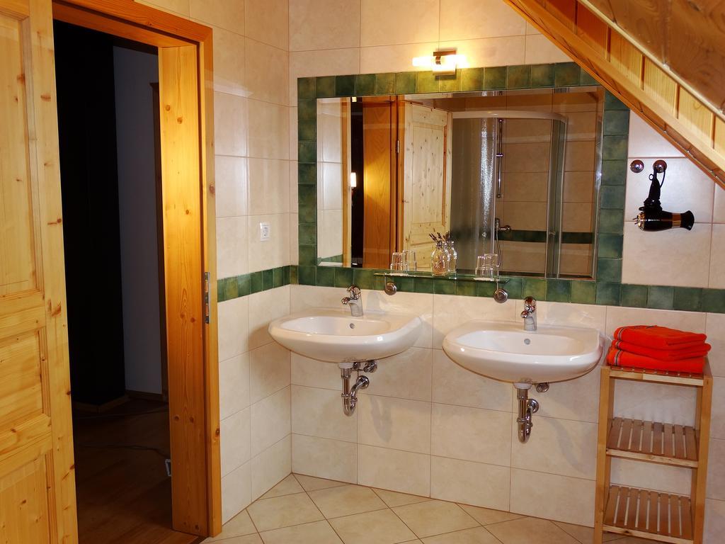 Tourist Farm "Pri Biscu" Villa Блед Стая снимка
