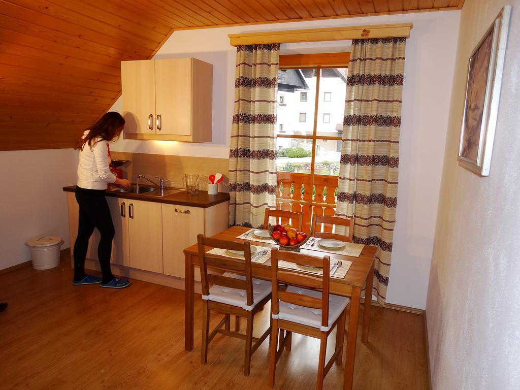 Tourist Farm "Pri Biscu" Villa Блед Стая снимка