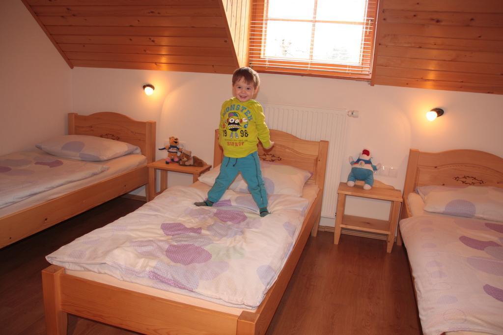 Tourist Farm "Pri Biscu" Villa Блед Стая снимка