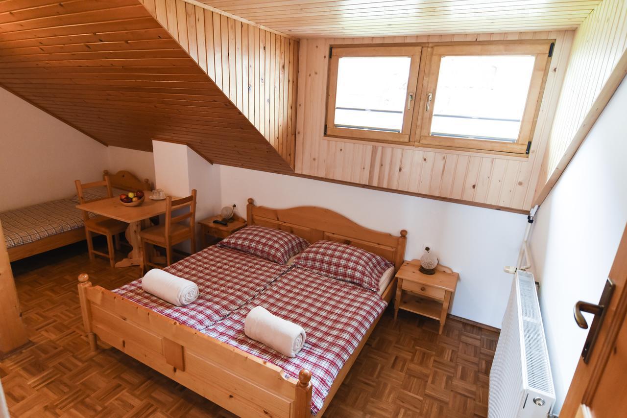Tourist Farm "Pri Biscu" Villa Блед Стая снимка